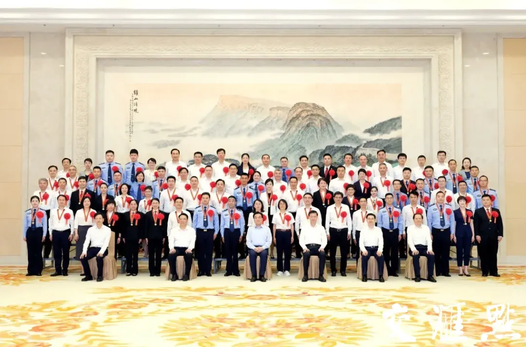 xufeiyun图片1.png